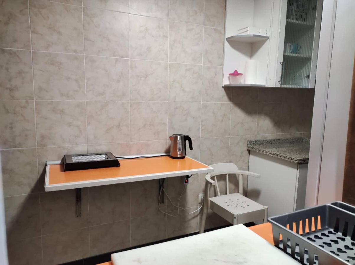 35-3- Комната В Квартире Для Семьи От 1 До 4 Человек В Центре Аликанте อาลิกันเต ภายนอก รูปภาพ